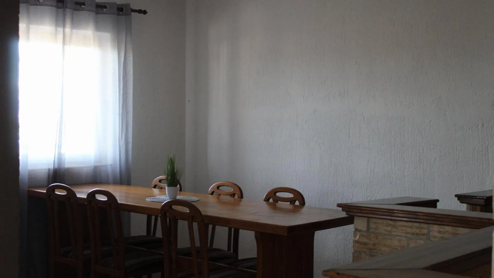 Apartmani Ivan Sajnovic غورني كارين شقة