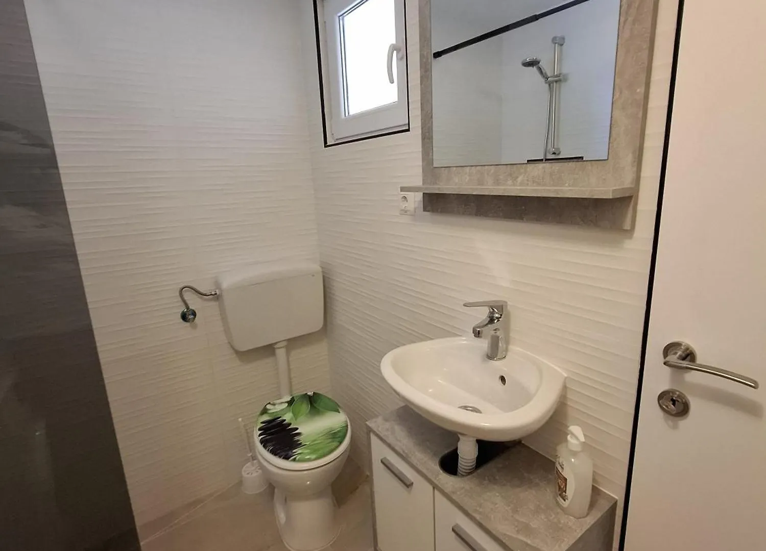 Apartmani Ivan Sajnovic غورني كارين شقة